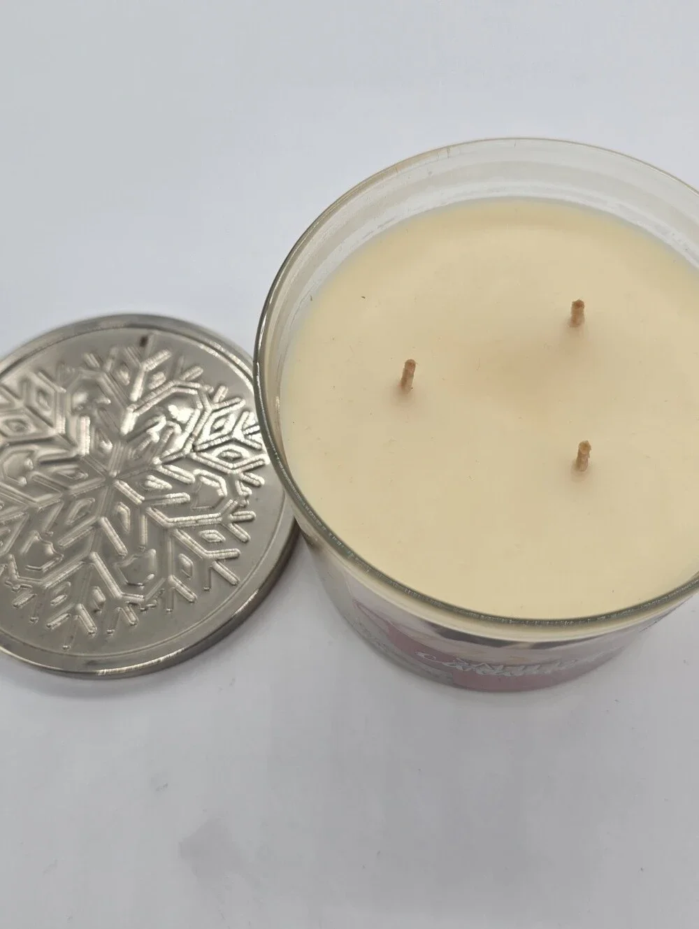 Bath & Body Works White Barn SALTED CARAMEL 3-Wick Large Candle 14.5 Oz - Picture 2 of 2